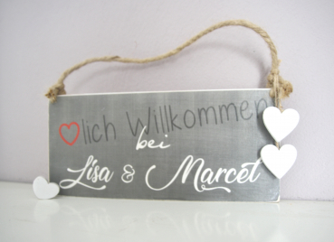 Holzschild ♡lich Willkommen mit Namen grau